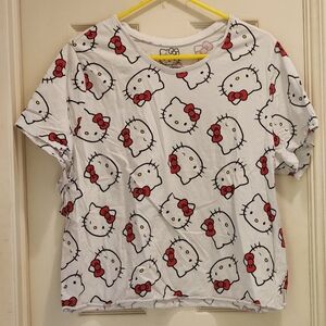 Hello kitty tee